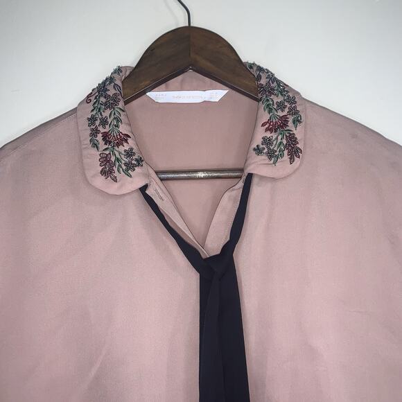 Zara Trafaluc Collection Embellished Beaded Tie Ribbon Floral Blouse Size M - Picture 2 of 9